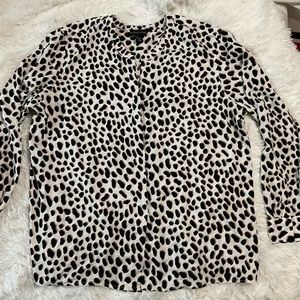 Adrianne Vittadini Blouse size xl